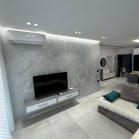 Alpha Lux Apartment Sarande Luaran gambar