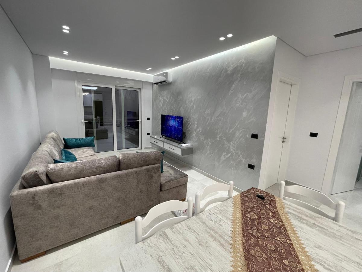 Alpha Lux Apartment Sarande Luaran gambar