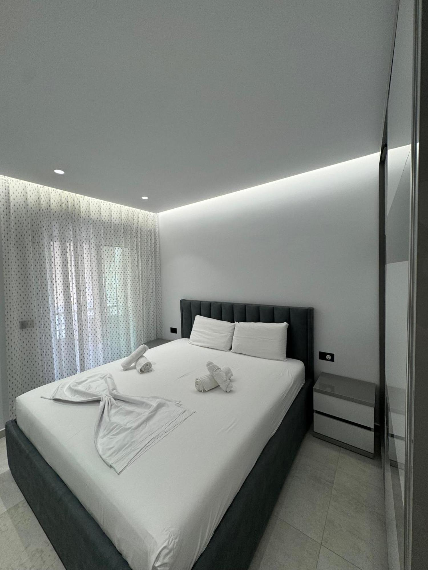 Alpha Lux Apartment Sarande Luaran gambar